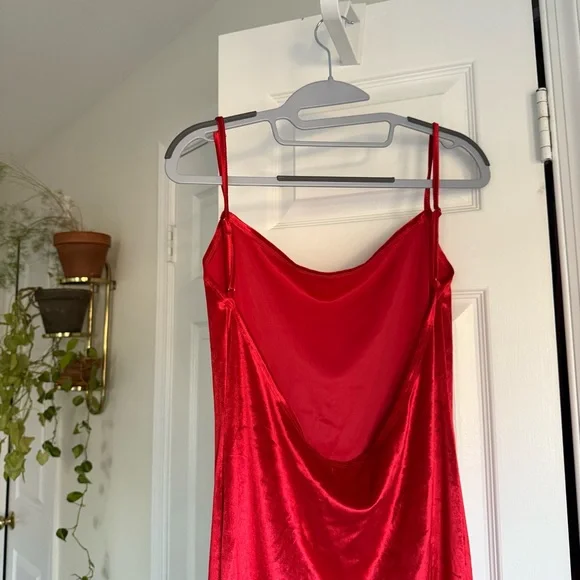 Reformation Merel Velvet Red Midi Dress Low Back - Picture 5 of 8